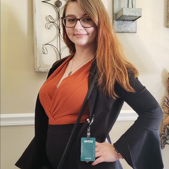 Meet your Posher, Gabrielle - Picture 5 of 5